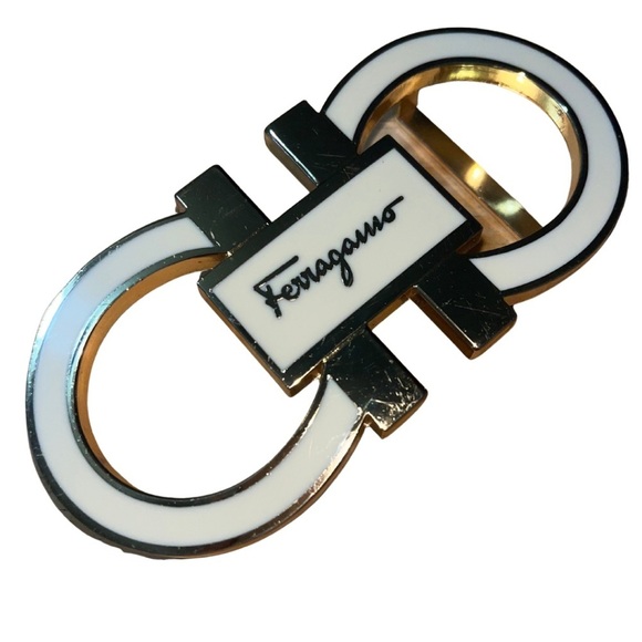 Salvatore Ferragamo Cream Enamel Gold Gancini Belt Buckle